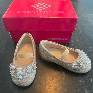 Gold glitter ballet flats baby girl size 4